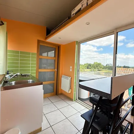 Maison De Village Avec Prive & Grande Terrasse Calme & Detente بيت للعطل