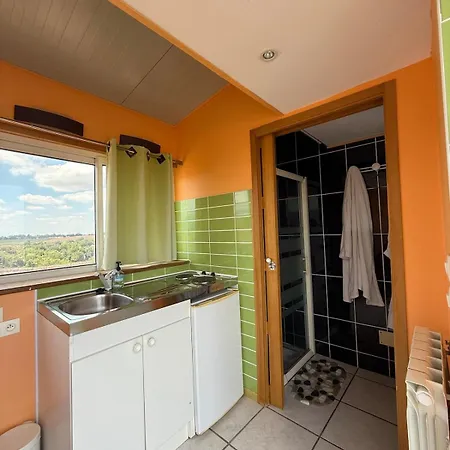 Maison De Village Avec Prive & Grande Terrasse Calme & Detente بيت للعطل *